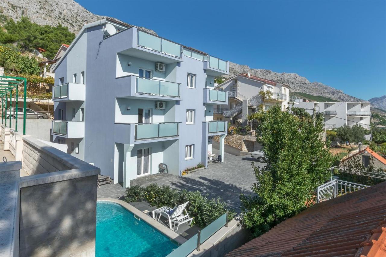 Apartments Lorenzo Lokva Rogoznica Bagian luar foto